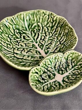 VTG Bordallo Pinheiro Cabbage Green 2 Part Divided Relish Dish Majolica Portugal